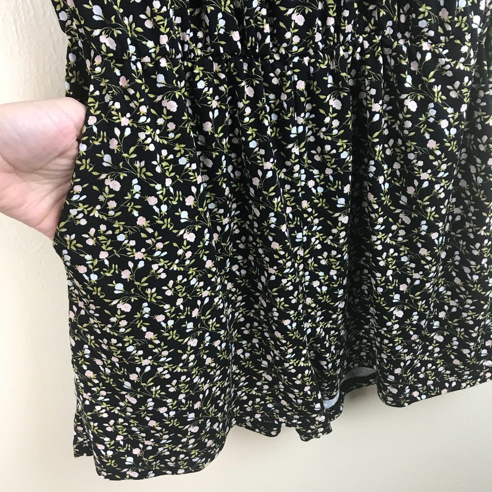 BCBGeneration cold shoulder floral print romper - Picture 3 of 6
